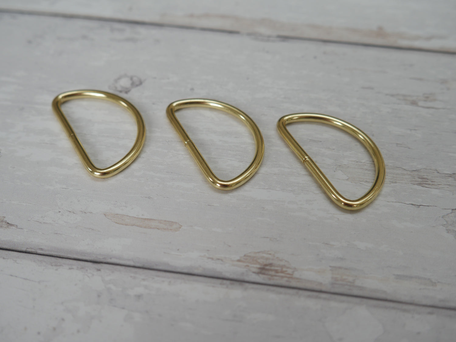 38mm D-Ring in Gold-Trim-Flying Bobbins Haberdashery