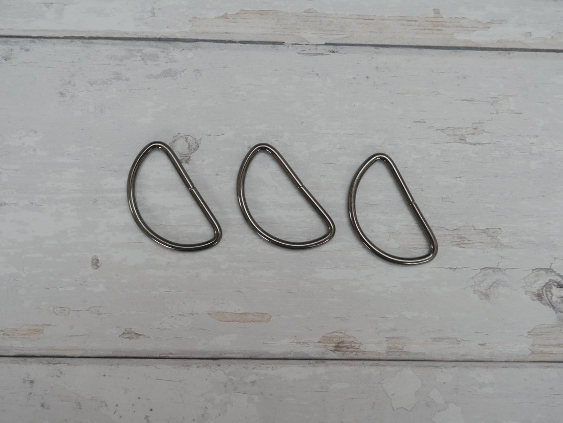 38mm D-Ring in Gun-Metal-Trim-Flying Bobbins Haberdashery