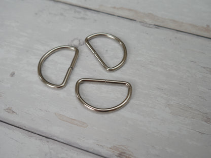 32mm D-Ring in Silver-Trim-Flying Bobbins Haberdashery