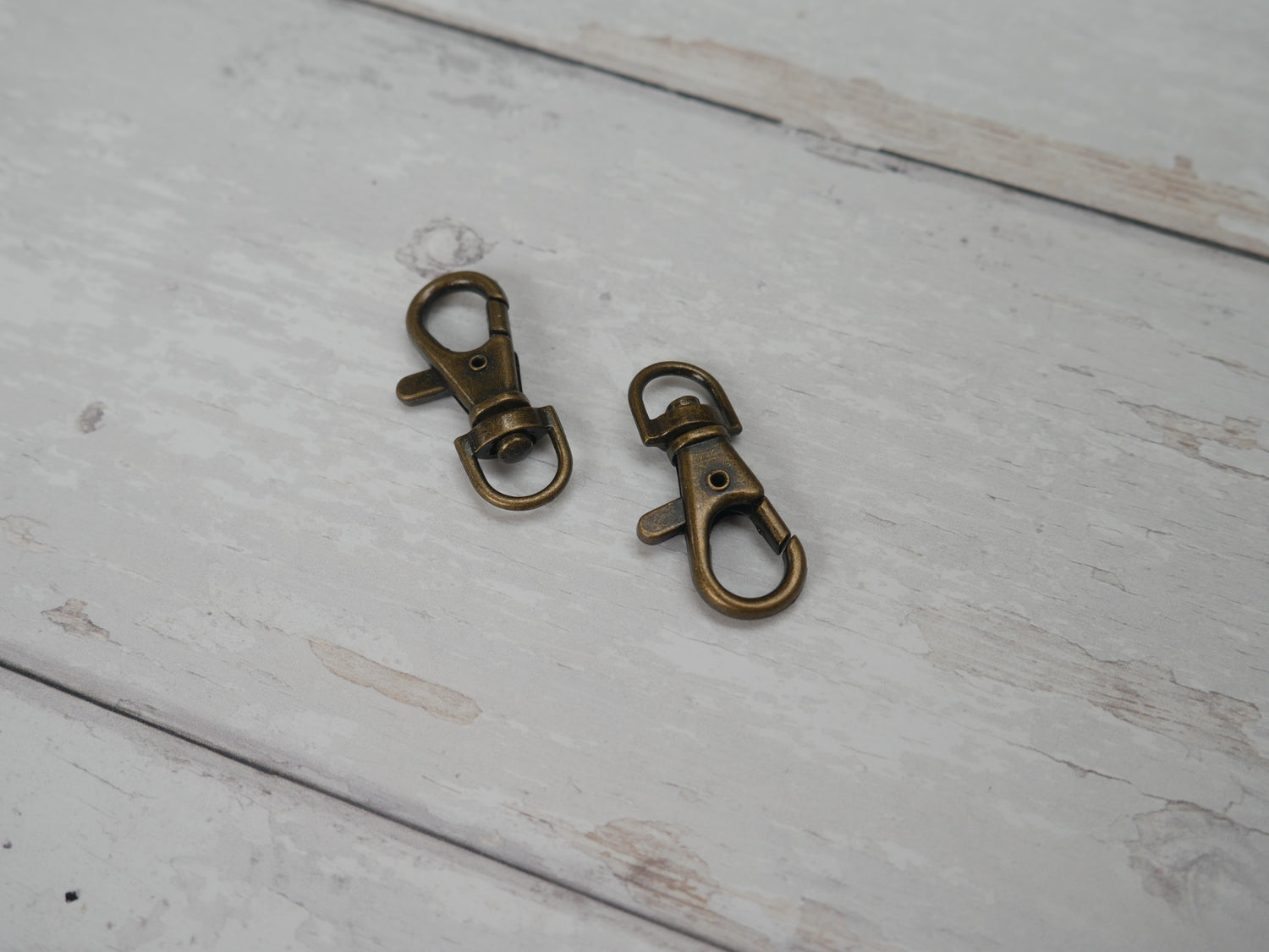 Lobster Clip, Various Colours-Trim-Flying Bobbins Haberdashery