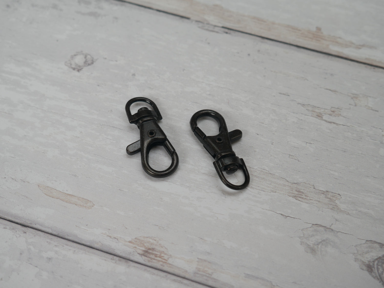Lobster Clip, Various Colours-Trim-Flying Bobbins Haberdashery
