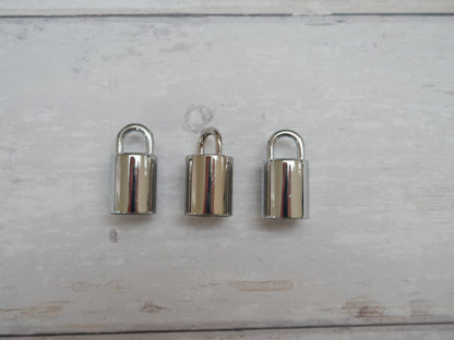 Tassel Cap in Silver-Trim-Flying Bobbins Haberdashery