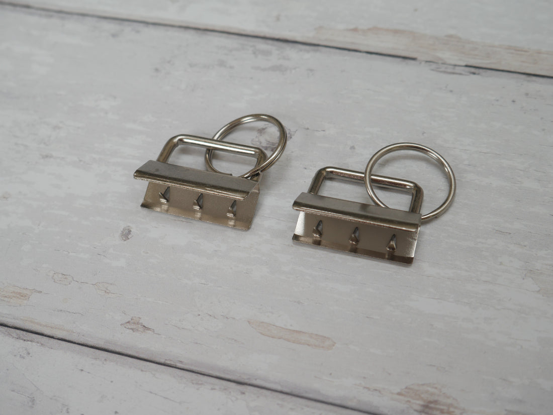 Key Ring Fob in Antique Silver, 30mm-Trim-Flying Bobbins Haberdashery