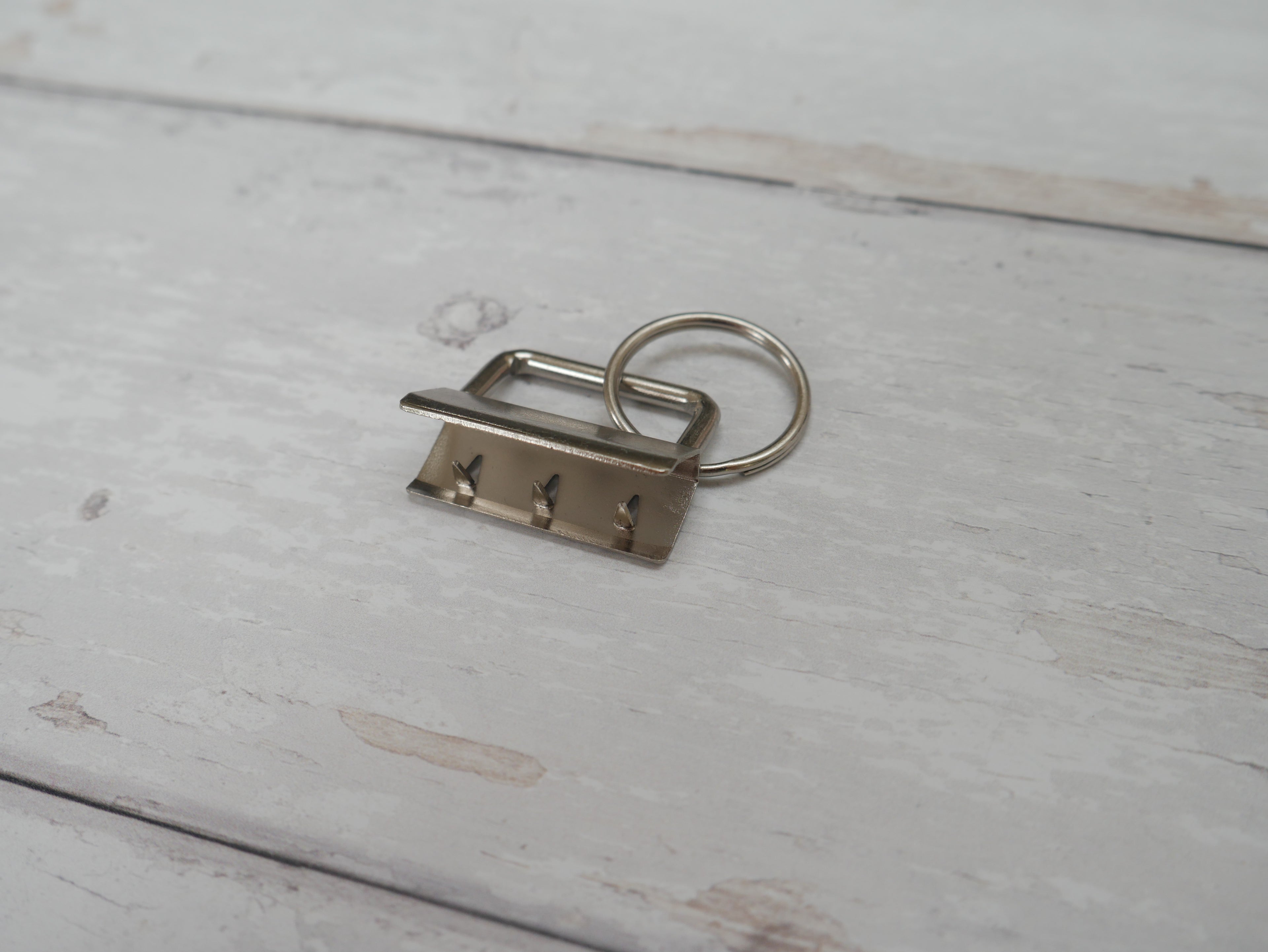 Key Ring Fob in Antique Silver, 30mm-Trim-Flying Bobbins Haberdashery