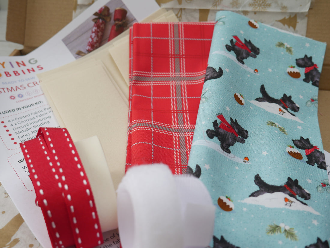 Reversible Fabric Crackers Kit - Scottie Dogs (x4)-Sewing Kit-Flying Bobbins Haberdashery