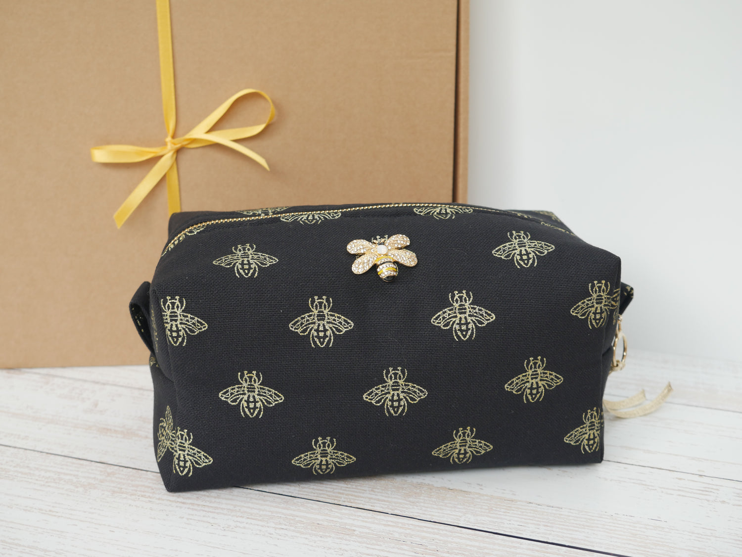 Deluxe Boxed Bag Kit - Golden Bees
