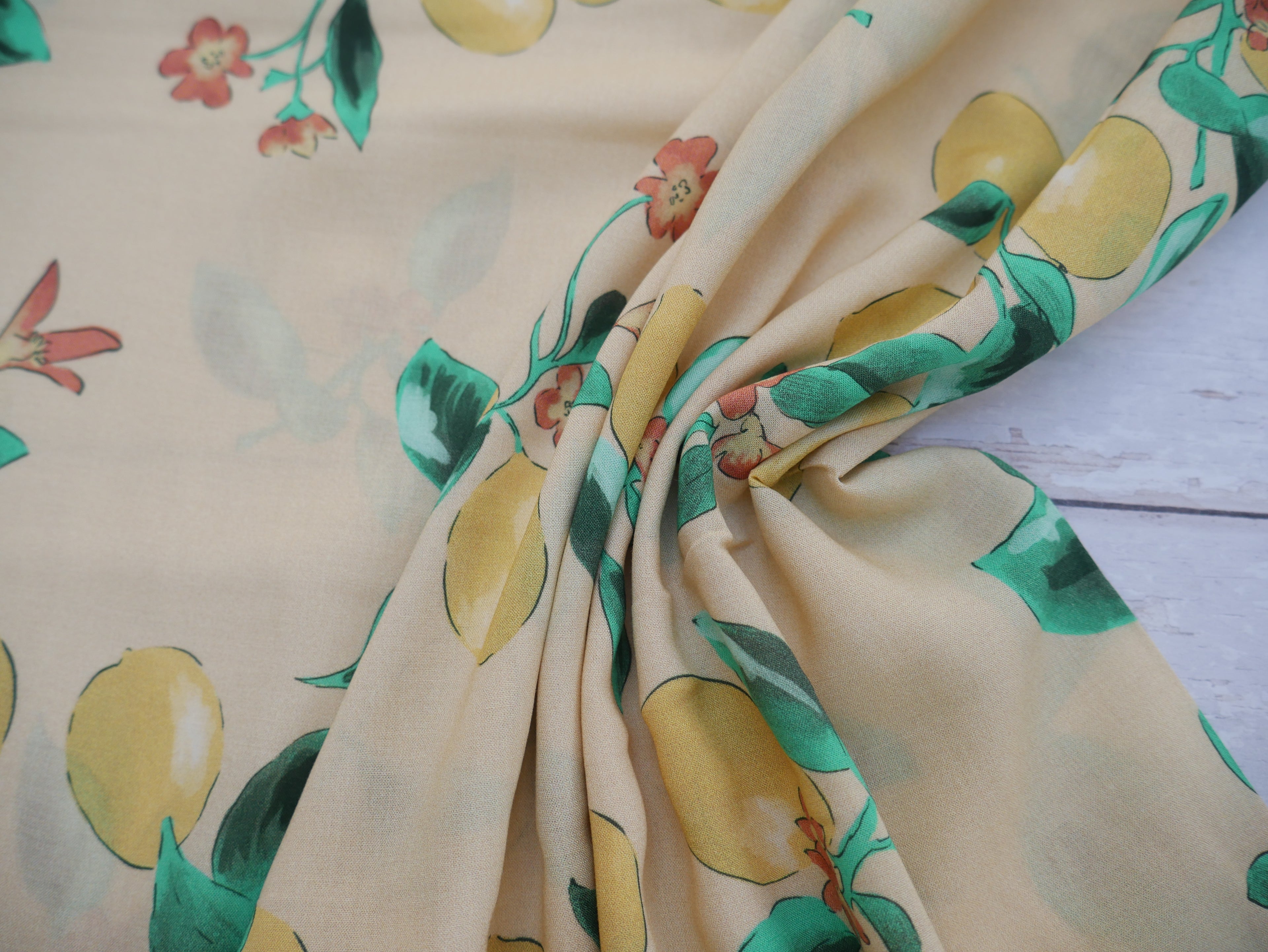 Lady McElroy Citrea Viscose Challis Lawn-Viscose Lawn-Flying Bobbins Haberdashery