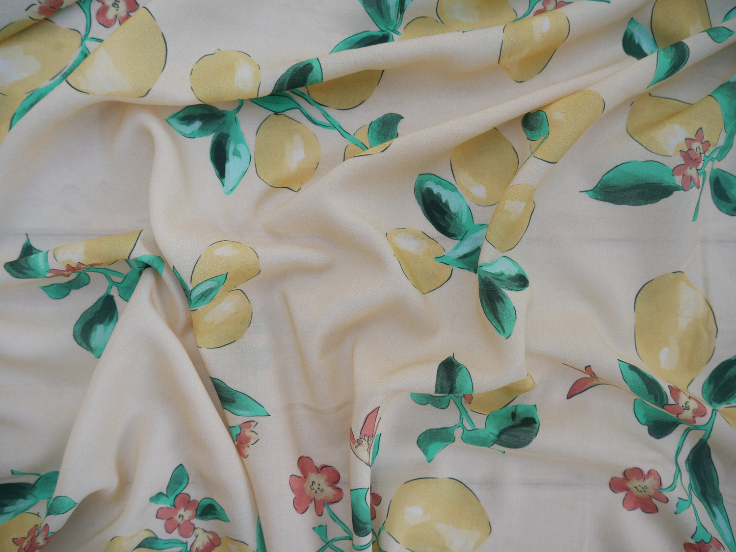 Lady McElroy Citrea Viscose Challis Lawn-Viscose Lawn-Flying Bobbins Haberdashery