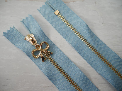 Metal Zip With Bow Puller, 30cm-Zip-Flying Bobbins Haberdashery