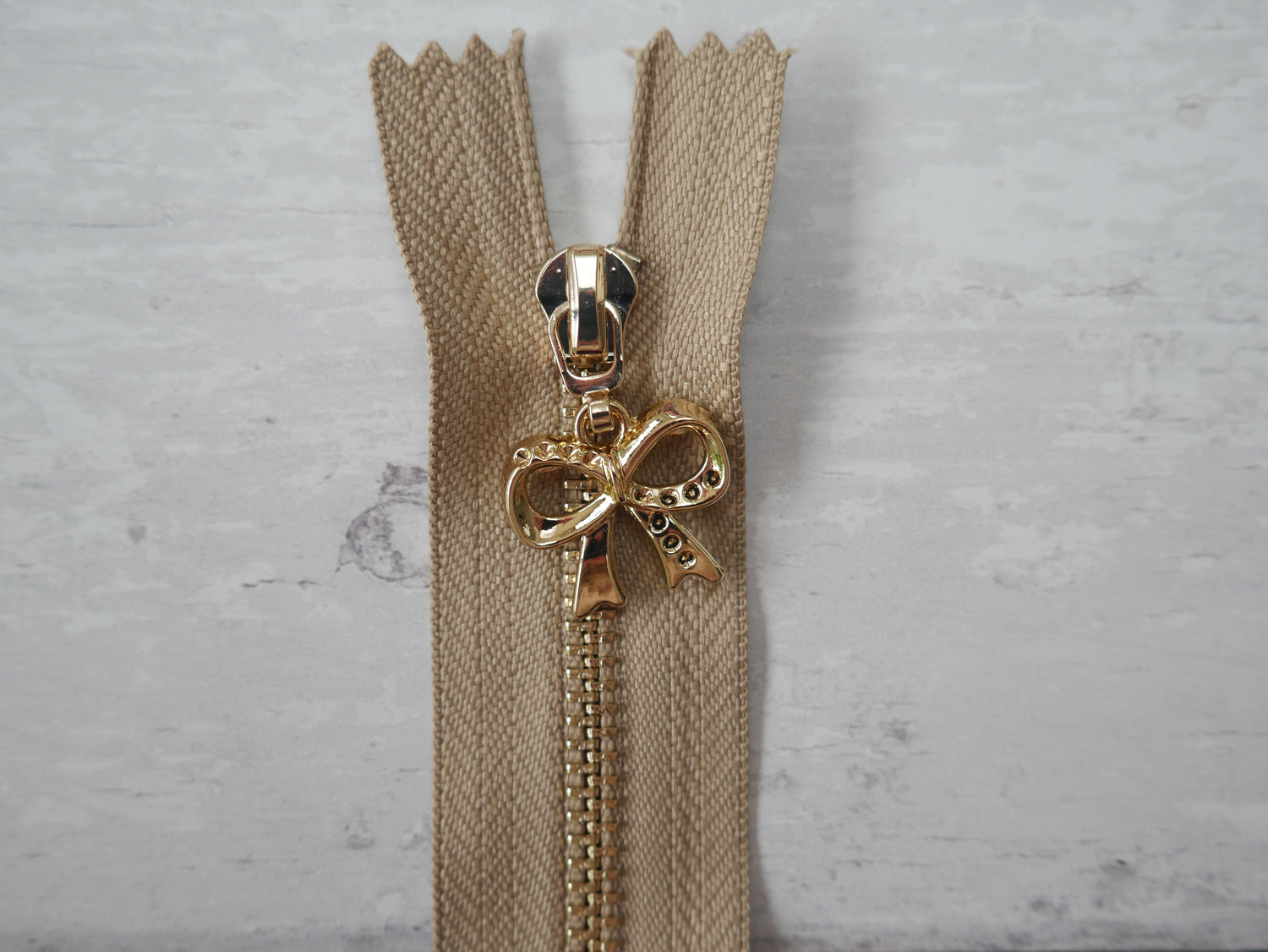 Metal Zip With Bow Puller, 30cm-Zip-Flying Bobbins Haberdashery
