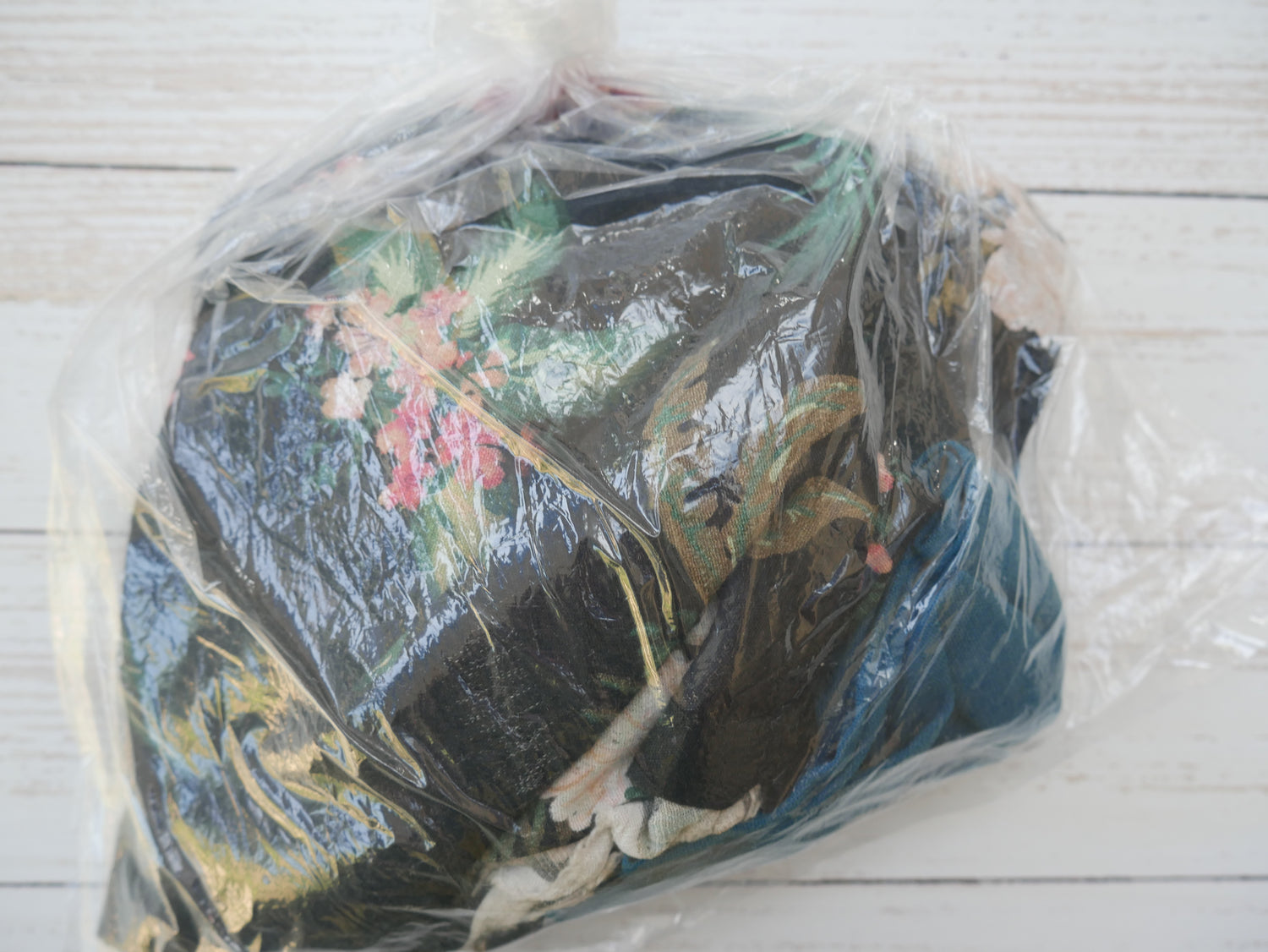 Bargain Bag 10 - Woven Mix-Fabric Pack-Flying Bobbins Haberdashery