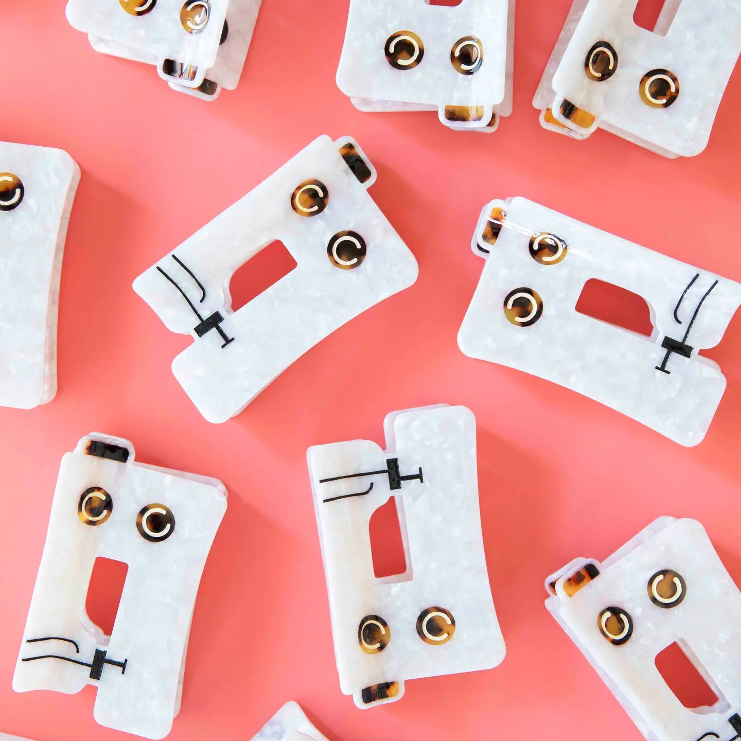 Sarah Hearts Sewing Machine Hair Claw Clip-Gift Box-Flying Bobbins Haberdashery