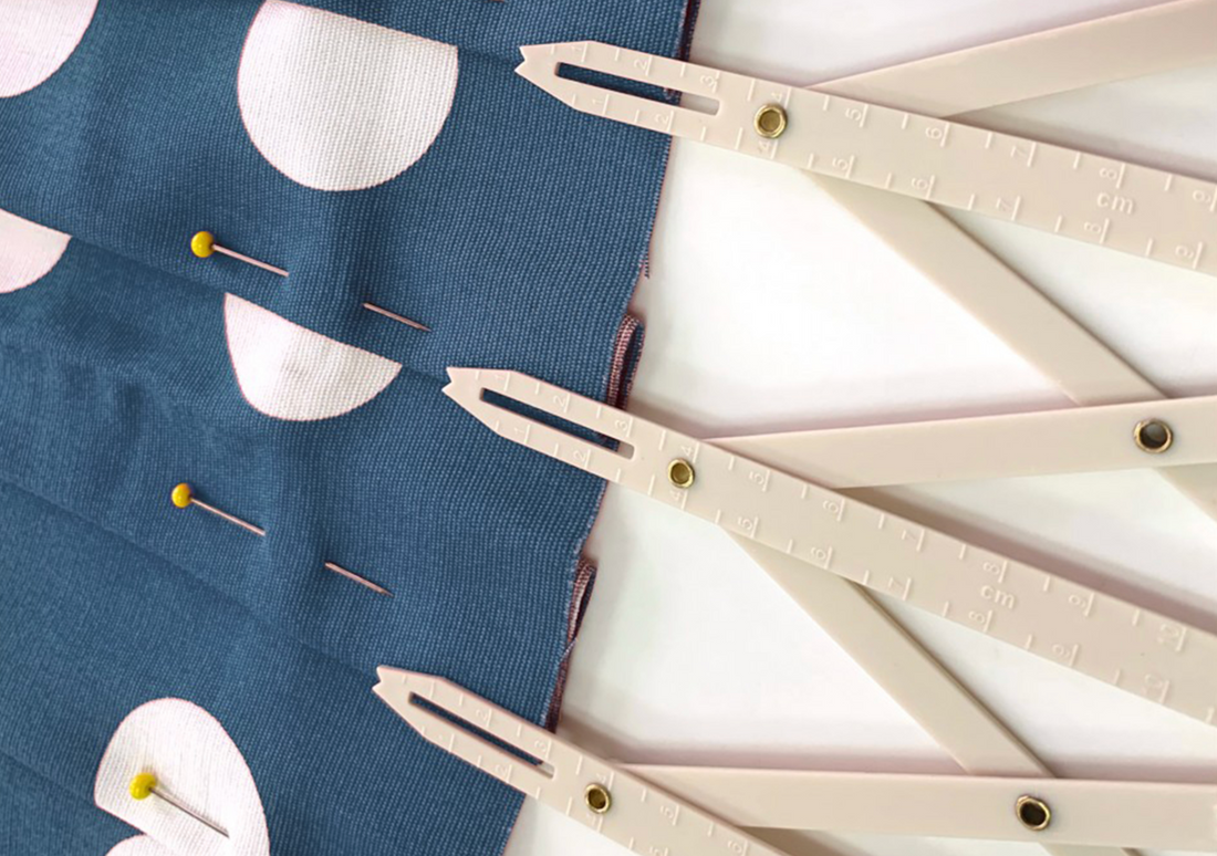 Hemline Expandable Gauge-Tools-Flying Bobbins Haberdashery