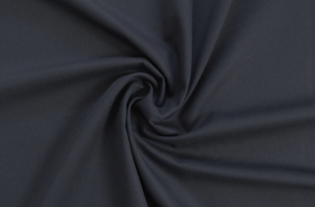 REMNANT - Lady McElroy Cambridge Twill in Navy x 1.4m-Cotton Twill-Flying Bobbins Haberdashery