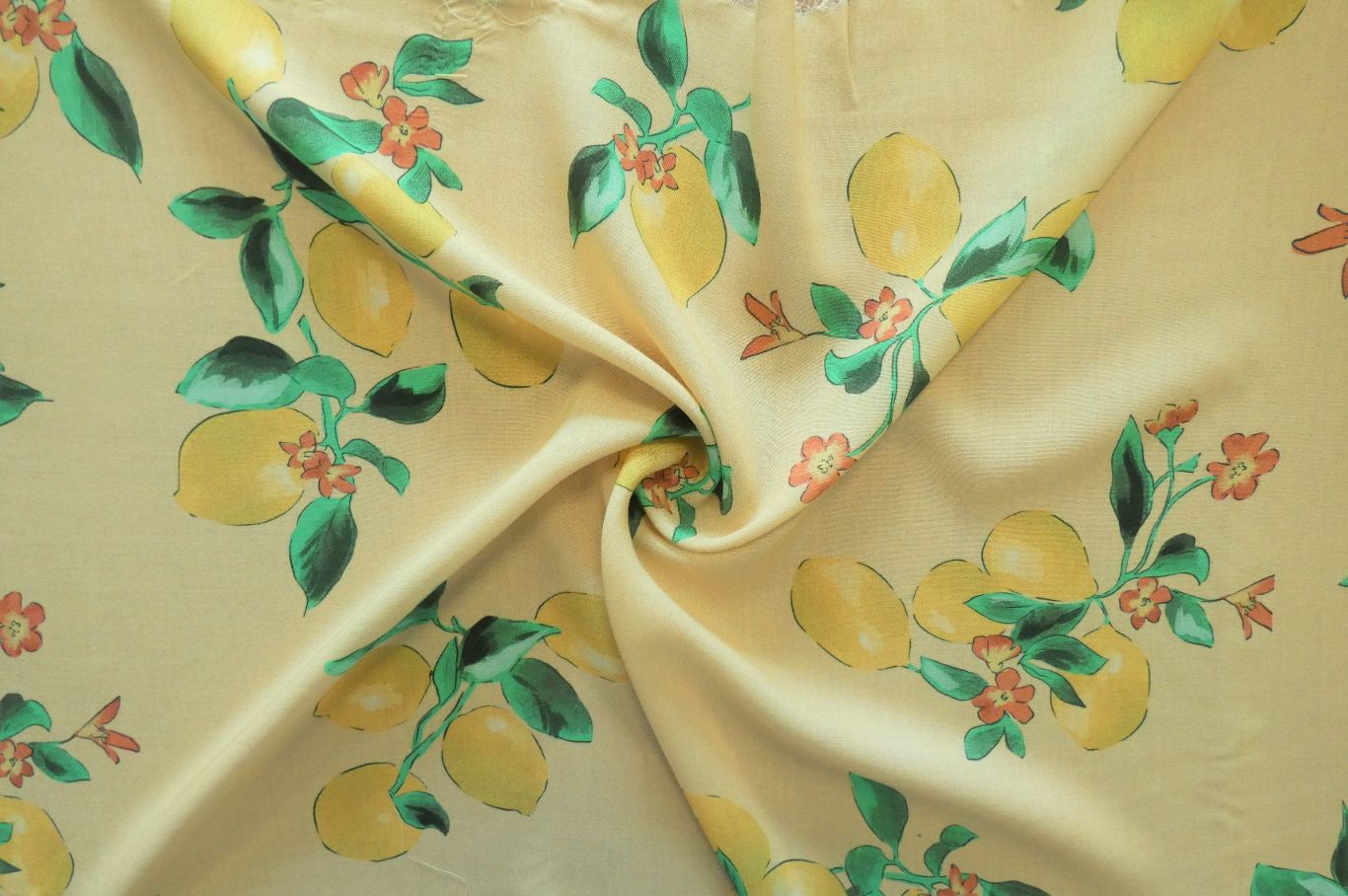 Lady McElroy Citrea Viscose Challis Lawn-Viscose Lawn-Flying Bobbins Haberdashery