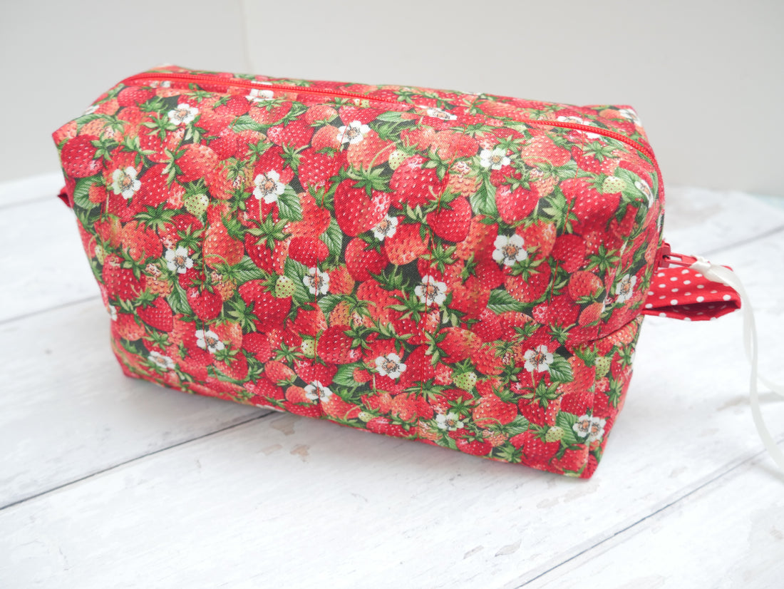 Strawberries Boxed Make-Up Bag Kit-Sewing Kit-Flying Bobbins Haberdashery