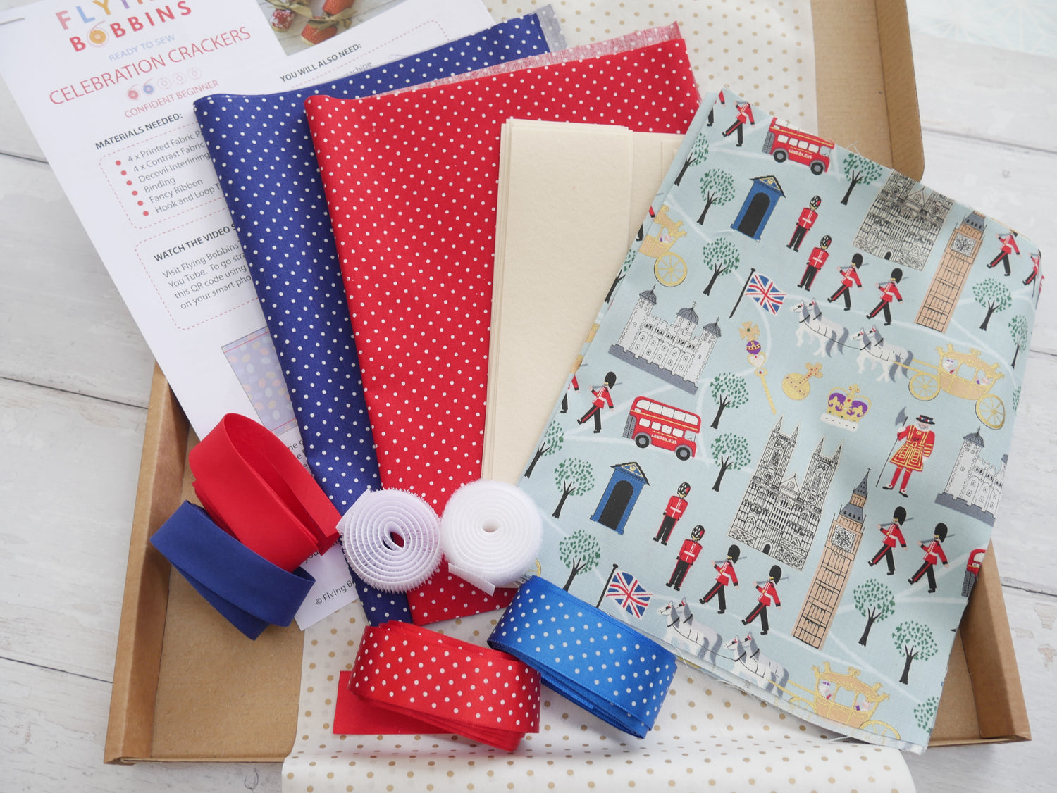 Reversible Fabric Crackers Kit - Coronation-Sewing Kit-Flying Bobbins Haberdashery