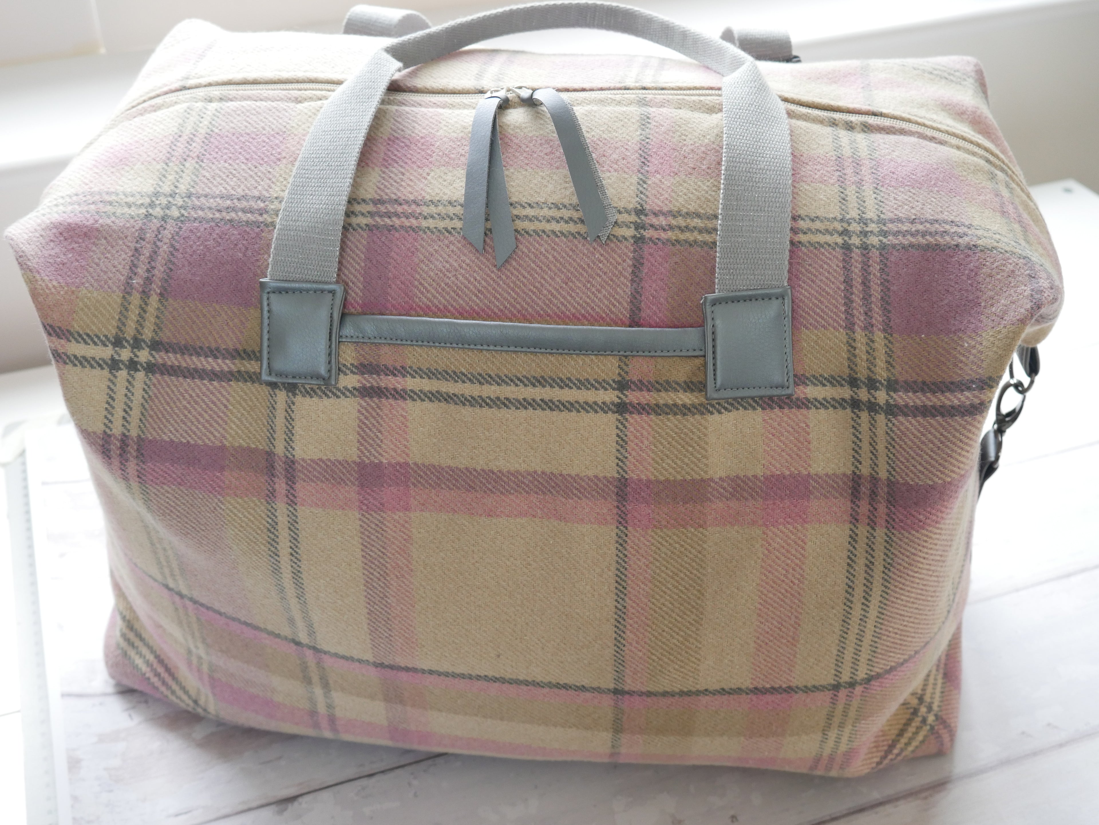 The Flying Bobbins Weekender Bag Pattern &amp; Tutorial-Sewing Pattern-Flying Bobbins Haberdashery