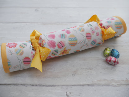Reversible Fabric Crackers Kit - Easter-Sewing Kit-Flying Bobbins Haberdashery