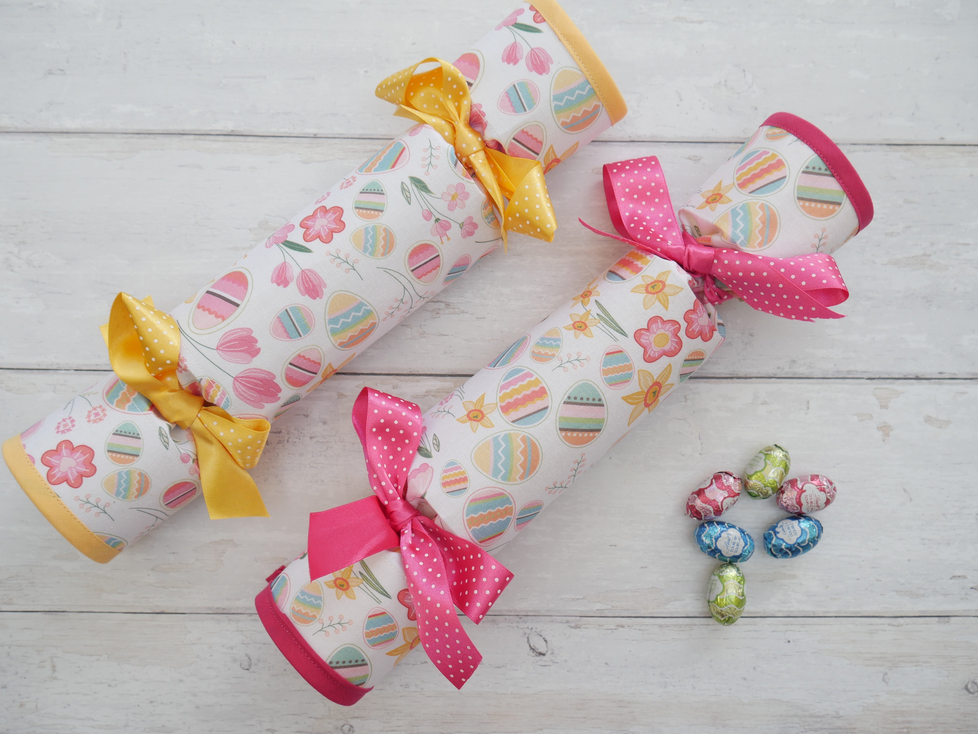 Reversible Fabric Crackers Kit - Easter-Sewing Kit-Flying Bobbins Haberdashery