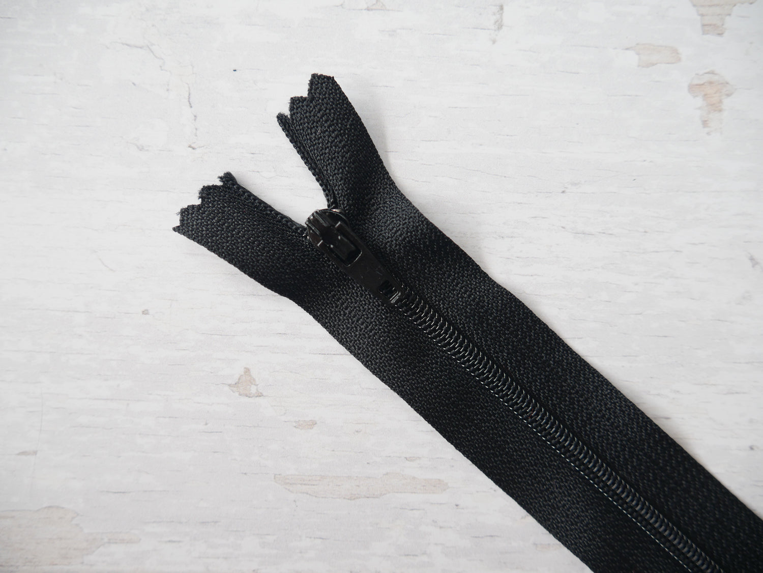 20cm Closed End, Auto-Lock Zip VARIOUS COLOURS-Zips-Flying Bobbins Haberdashery