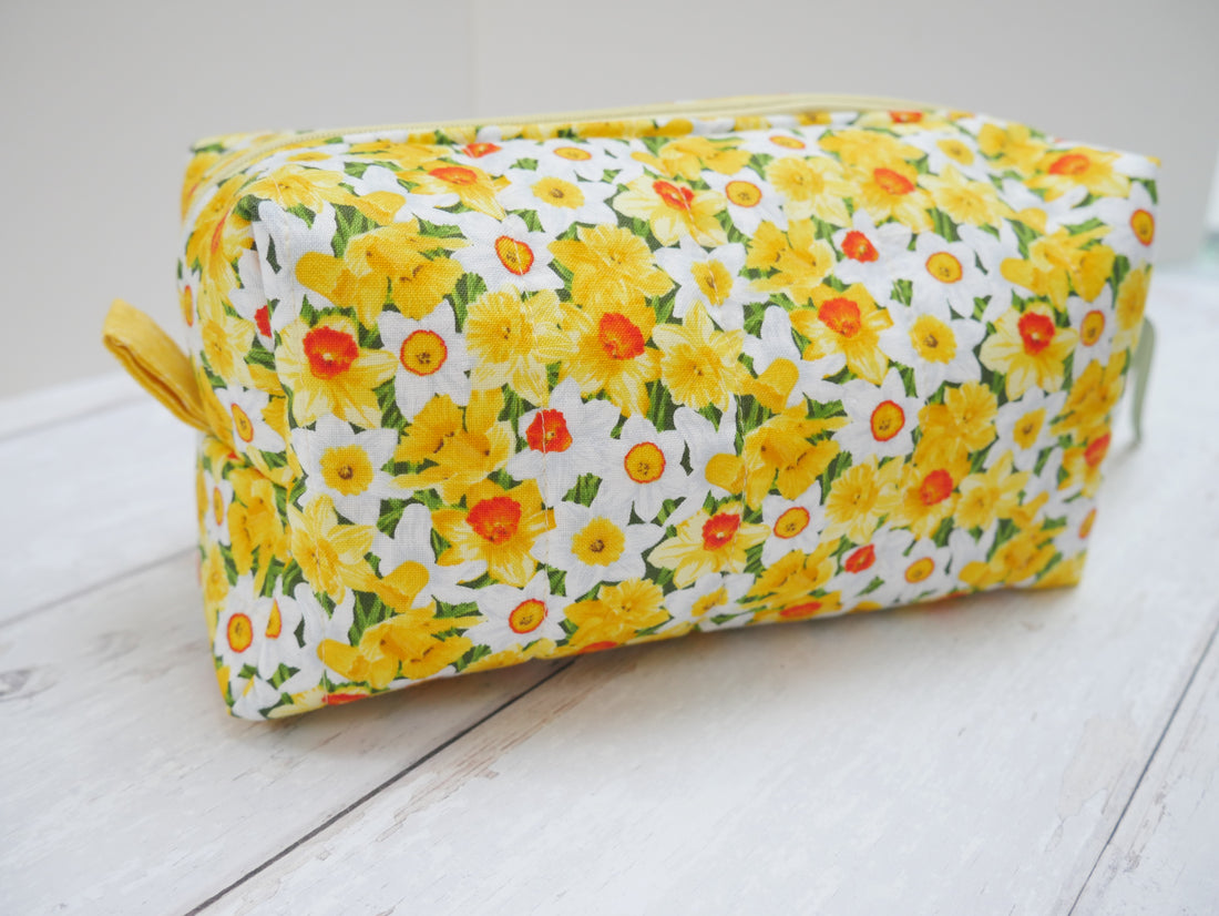 Daffodils Boxed Make-Up Bag Kit-Sewing Kit-Flying Bobbins Haberdashery