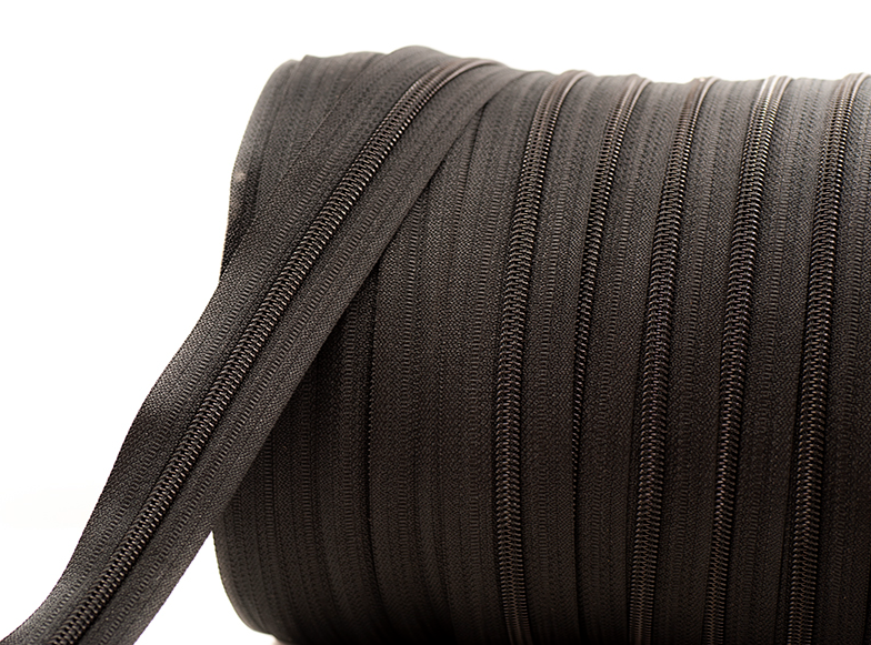 Continuous Zip in Black-Zips-Flying Bobbins Haberdashery